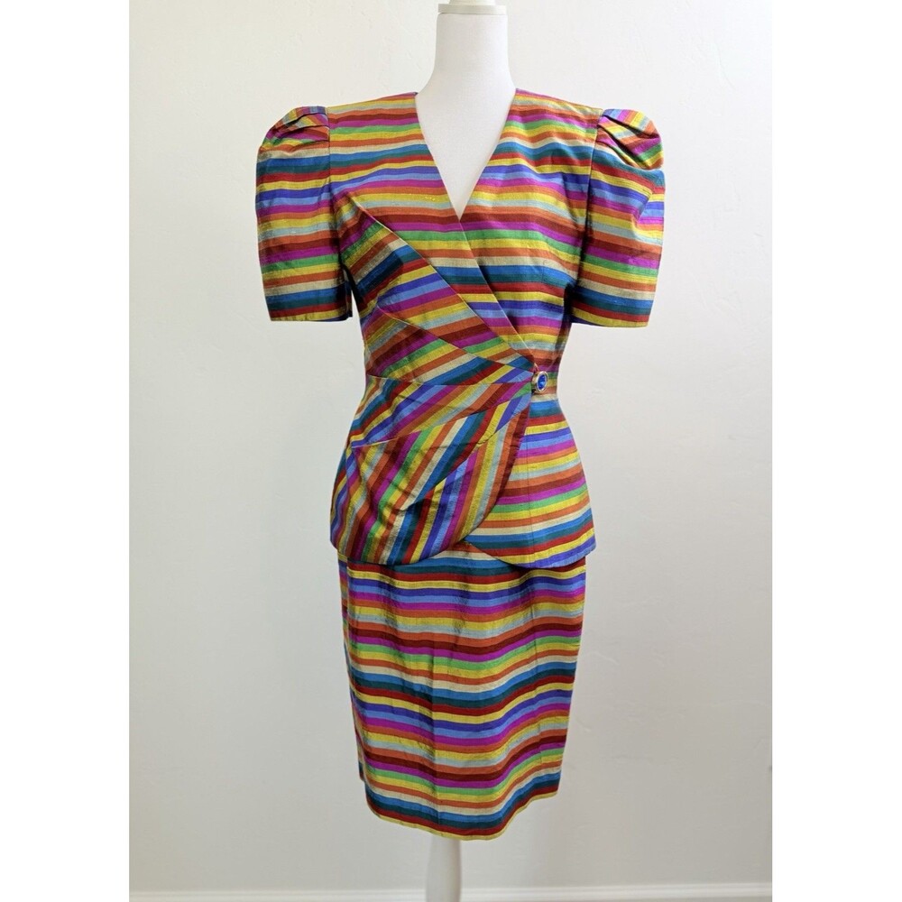 Vintage A.J. Bari 100% Silk Rainbow Stripe Skirt Set Womens Size 8 Retro Stateme